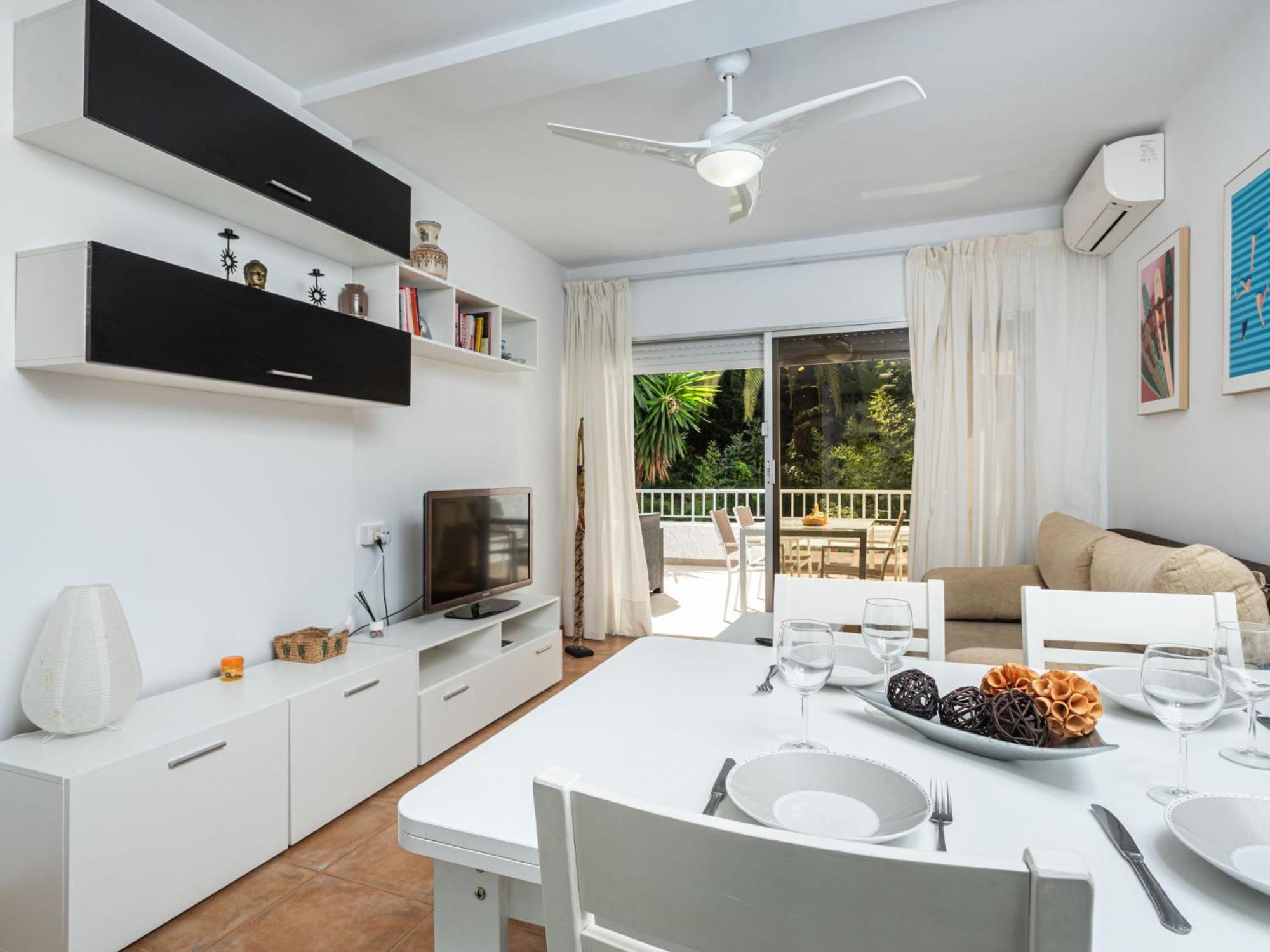 Apartment Jardines Del Mar By Interhome Марбелья Экстерьер фото